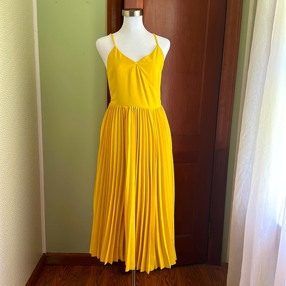 Modcloth Effortless Presence Wrap Midi Dress, Size M - Picture 3 of 11